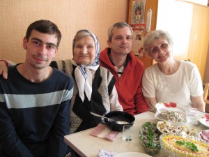 Семейное застолье